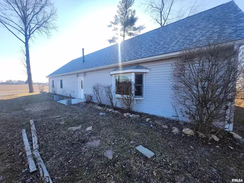 239 E 5th St, Cutler, IL 62238 photo 39