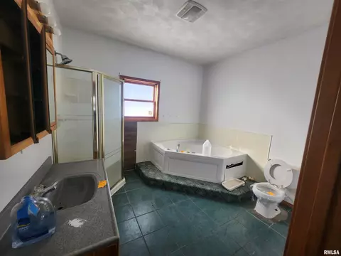 239 E 5th St, Cutler, IL 62238 photo 14