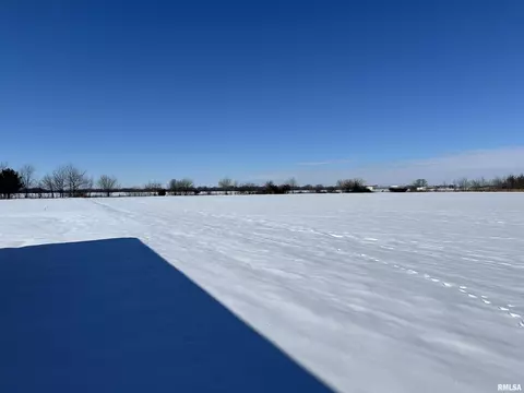 000 Hawthorn Rd, Salem, IL 62881