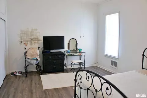 309 E 9th St, Metropolis, IL 62960 photo 24
