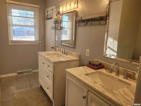 25 Sunset Dr, Mount Vernon, IL 62864 photo 21