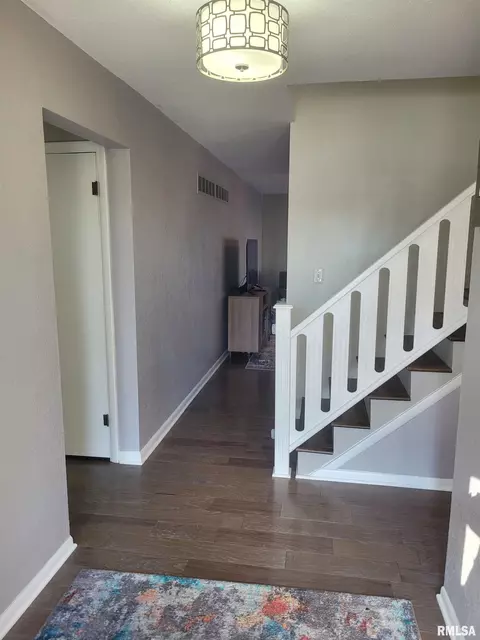 25 Sunset Dr, Mount Vernon, IL 62864 photo 5