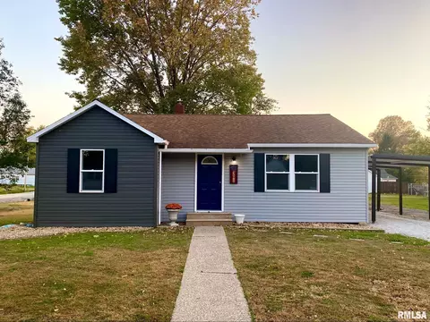 501 W Murray St, Sesser, IL 62884
