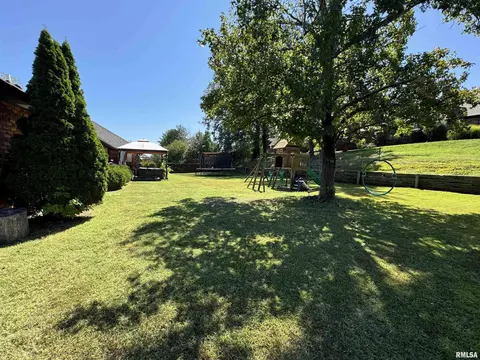 1815 Wolff Dr, Marion, IL 62959 photo 35