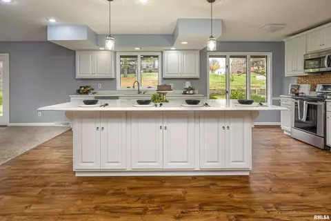1815 Wolff Dr, Marion, IL 62959 photo 13