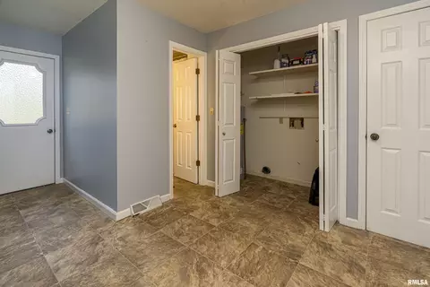 1815 Wolff Dr, Marion, IL 62959 photo 19