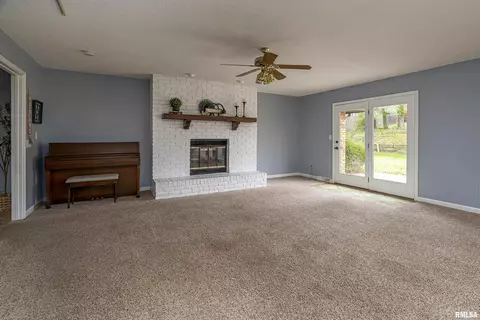1815 Wolff Dr, Marion, IL 62959 photo 18