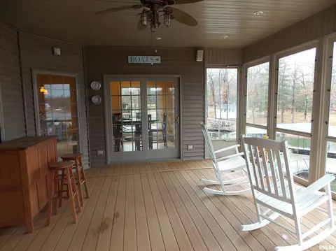 3255 Glacier Ln, Centralia, IL 62801 photo 25
