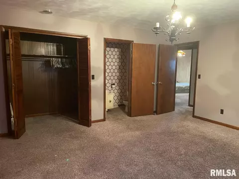 1622 Sunset Dr, Carmi, IL 62821 photo 30