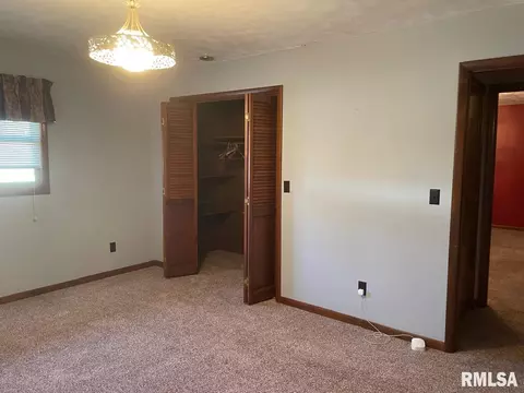 1622 Sunset Dr, Carmi, IL 62821 photo 28