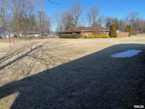 1622 Sunset Dr, Carmi, IL 62821 photo 9