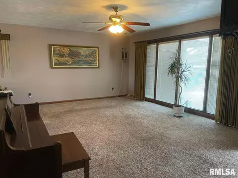 1622 Sunset Dr, Carmi, IL 62821 photo 34