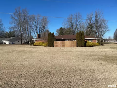 1622 Sunset Dr, Carmi, IL 62821 photo 10