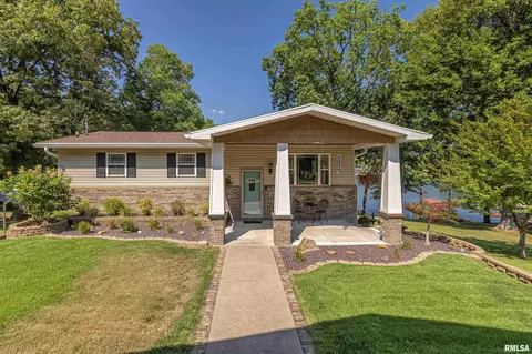 358 Sleepy Hollow Ln, Marion, IL 62959