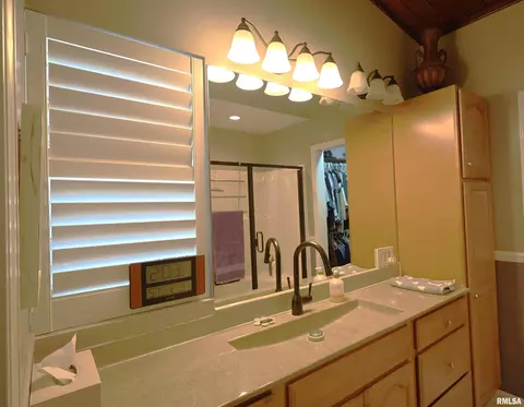 205 E Jennings, Salem, IL 62881 photo 22