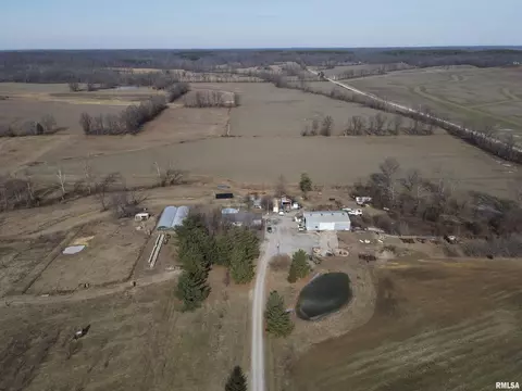 2277 Rector Creek Rd, Thompsonville, IL 62890