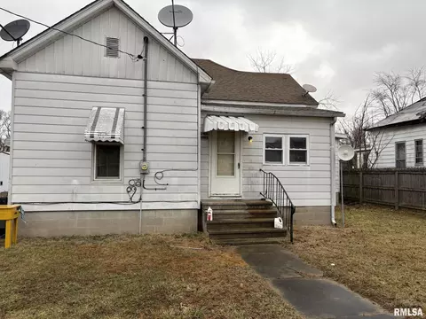 17169 Jackson St, Logan, IL 62856