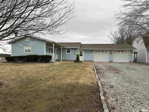 5218 Todds Mill Rd, Pinckneyville, IL 62274