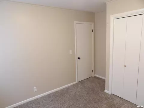 1008 Glendale St, Benton, IL 62812 photo 23