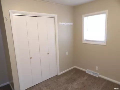 1008 Glendale St, Benton, IL 62812 photo 19