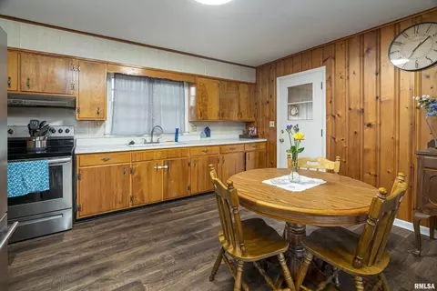804 Hilldale Ave, Herrin, IL 62948 photo 7