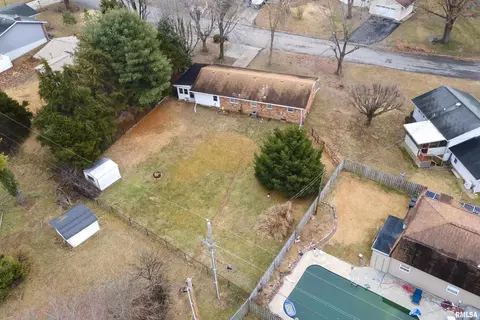 804 Hilldale Ave, Herrin, IL 62948 photo 20