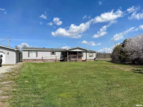 14958 Sulphur Springs Rd, Creal Springs, IL 62922