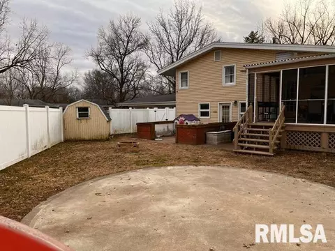 45 Candy Ln, Murphysboro, IL 62966 photo 4