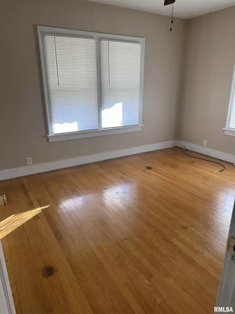 117 George St, Anna, IL 62906 photo 11