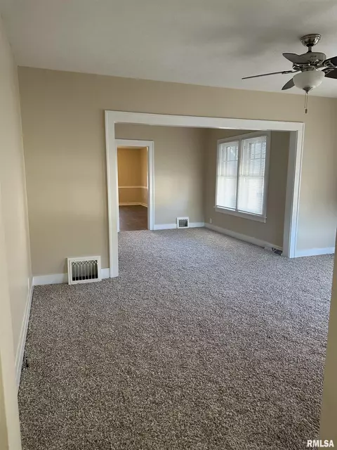 117 George St, Anna, IL 62906 photo 3