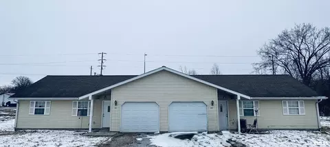 410412 S Walnut St, De Soto, IL 62924