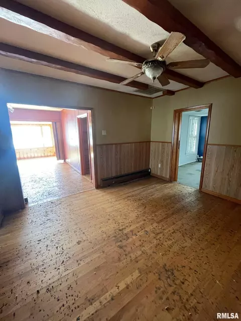 311 W Helen Ave, Christopher, IL 62822 photo 18