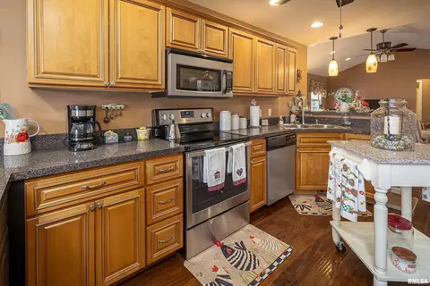 11861 Stephen Dr, Marion, IL 62959 photo 12