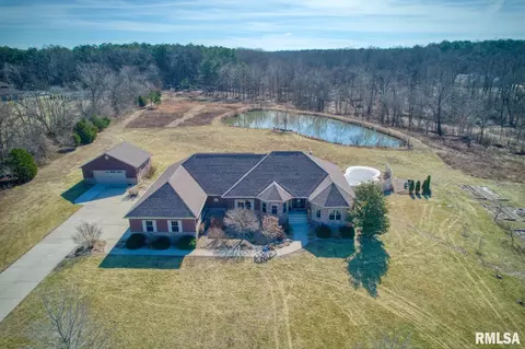 1473 Hickory Trl, Carbondale, IL 62902