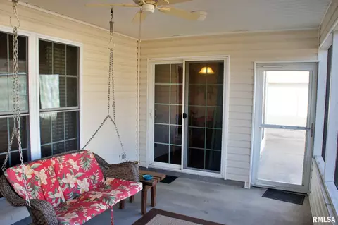 2 Eagle Ln, Metropolis, IL 62960 photo 10