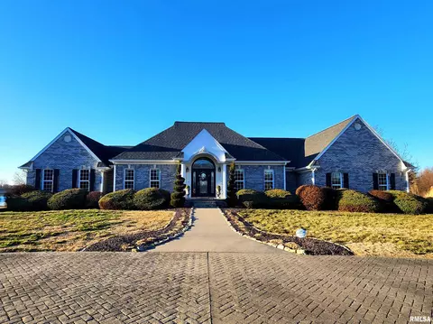 3650 Ariel Dr, Murphysboro, IL 62966