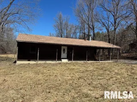 3456 Baptist Camp Rd, Carterville, IL 62918