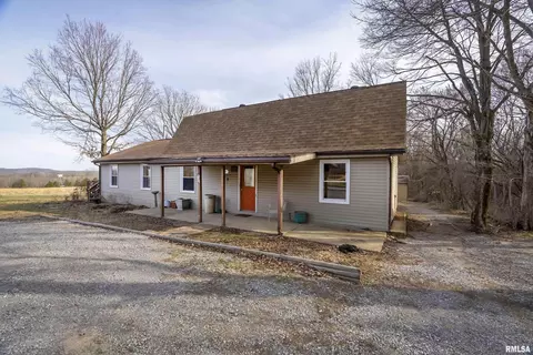 320 Cline Ln, Vienna, IL 62995