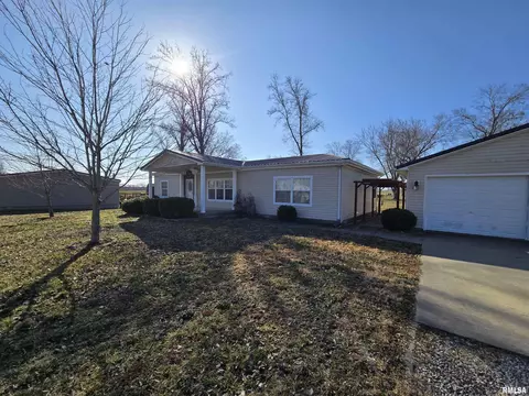 104 Quail Run St, Woodlawn, IL 62898