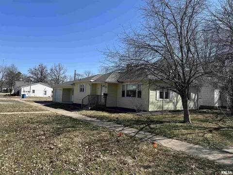 1101 E 4th St, Centralia, IL 62801 photo 17