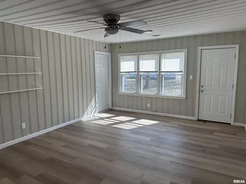 1101 E 4th St, Centralia, IL 62801 photo 13
