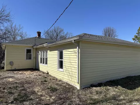1101 E 4th St, Centralia, IL 62801 photo 21