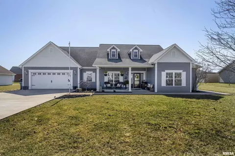 1109 Early Bird Ln, Marion, IL 62959