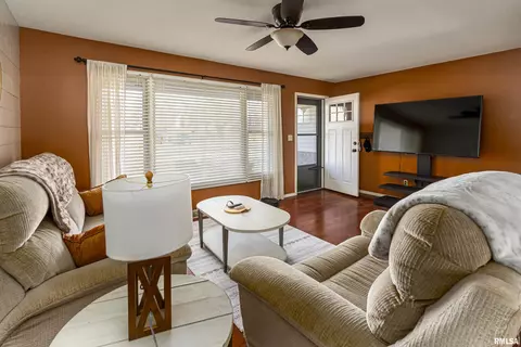 1905 Westminster Dr, Marion, IL 62959 photo 6