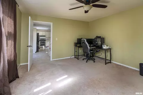 1905 Westminster Dr, Marion, IL 62959 photo 22