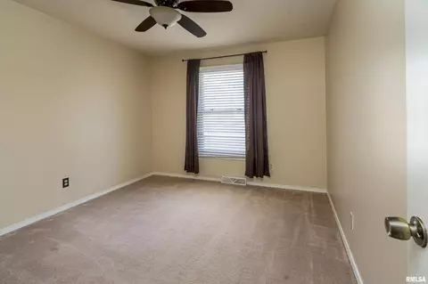 1905 Westminster Dr, Marion, IL 62959 photo 16