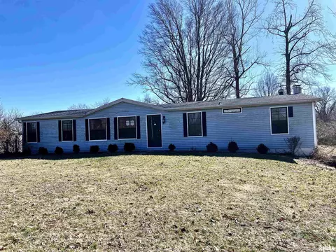 426 Cook Ave, Jonesboro, IL 62952
