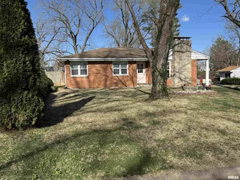 121 Turner Ave, Anna, IL 62906 photo 3