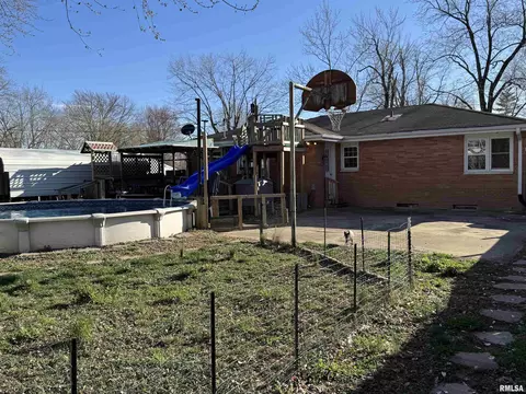 121 Turner Ave, Anna, IL 62906 photo 9