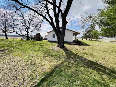 2695 Douglass Rd, Eldorado, IL 62930 photo 8